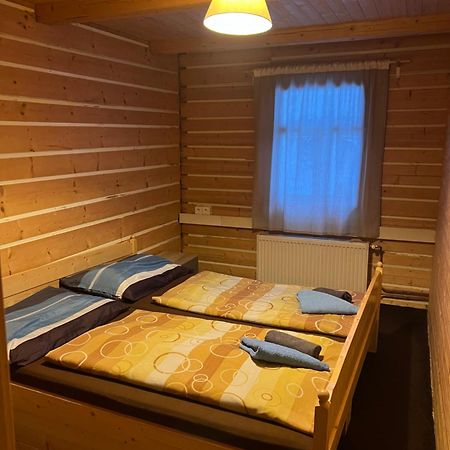Penzion Lesni Zatisi- Harrachov Eksteriør bilde