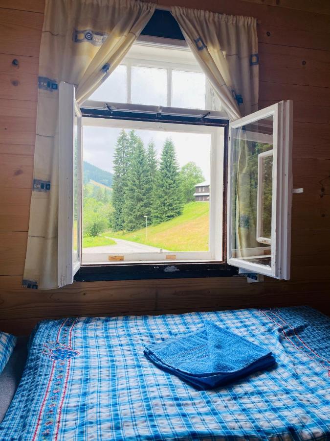 Penzion Lesni Zatisi- Harrachov Eksteriør bilde